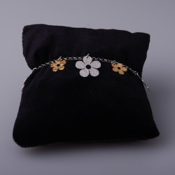 Bracciali